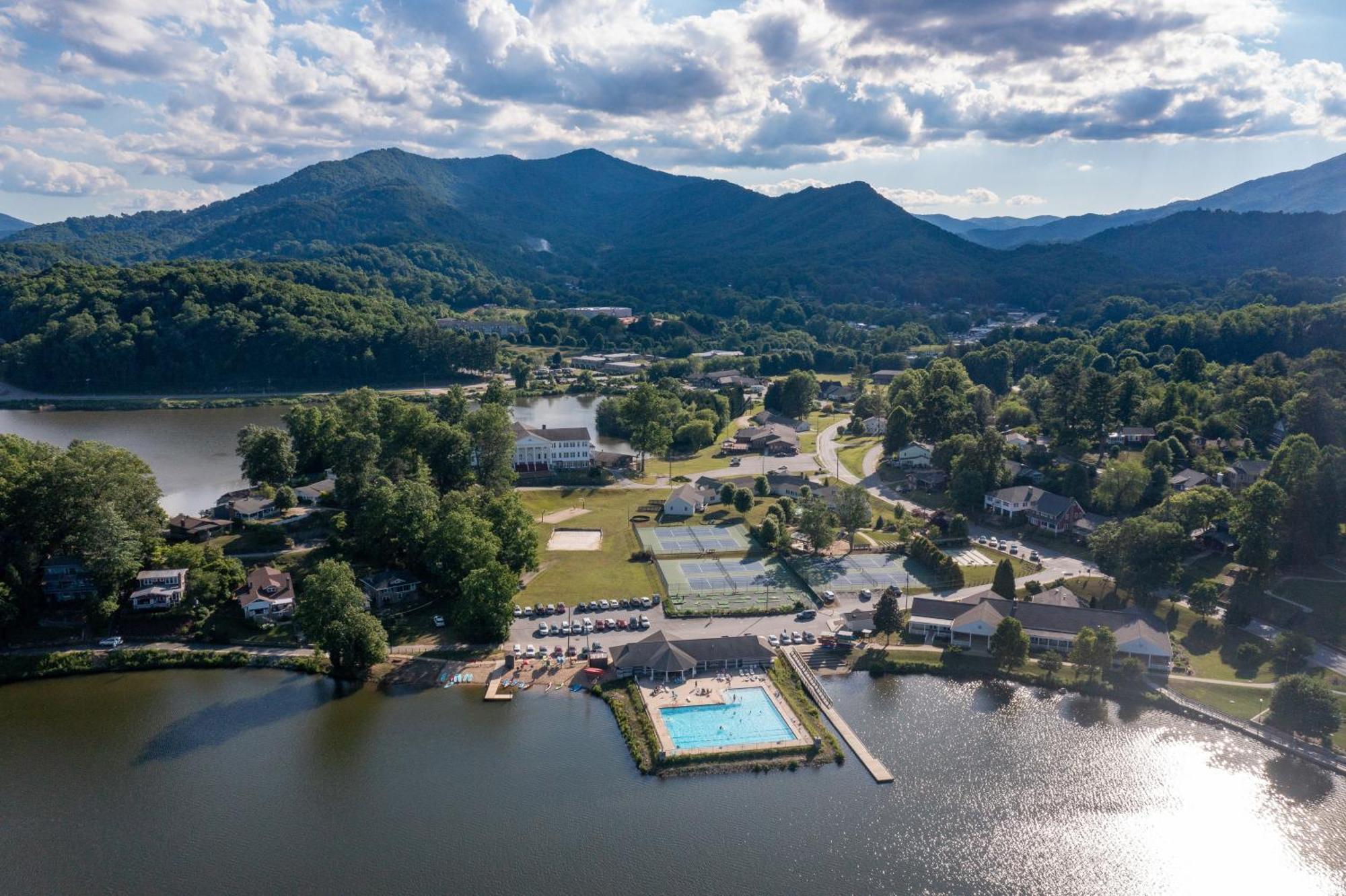 Carr House Combo Villa Lake Junaluska Eksteriør billede
